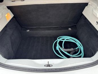 Renault Zoe 22kWh Dynamique Zen Hatchback 5dr Electric Auto (i) (88 bhp)
