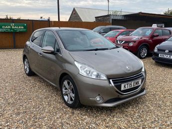 Peugeot 208 1.2 VTi PureTech Allure Euro 6 5dr