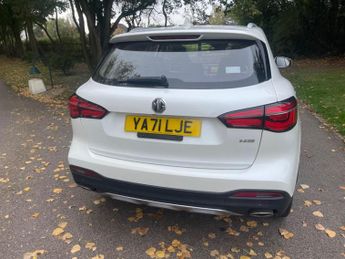 MG MG HS 1.5 T-GDI Exclusive DCT Euro 6 (s/s) 5dr