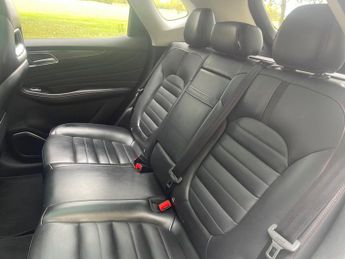MG MG HS 1.5 T-GDI Exclusive DCT Euro 6 (s/s) 5dr