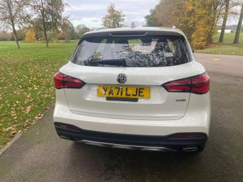 MG MG HS 1.5 T-GDI Exclusive DCT Euro 6 (s/s) 5dr