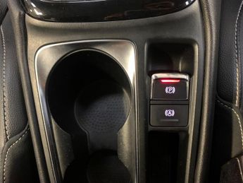 MG MG5 52.5kWh Exclusive Auto 5dr