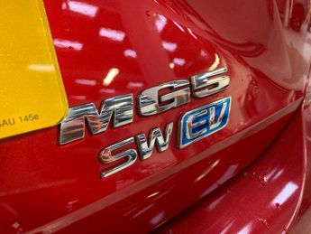 MG MG5 52.5kWh Exclusive Auto 5dr