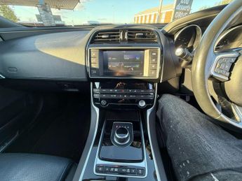 Jaguar XE 2.0d R-Sport Auto Euro 6 (s/s) 4dr