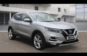 Nissan Qashqai 1.3 DIG-T N-Motion SUV 5dr Petrol Manual Euro 6 (s/s) (140 ps) F