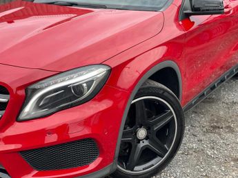 Mercedes-Benz GLA 2.1 GLA220d AMG Line (Premium Plus) 7G-DCT 4MATIC Euro 6 (s/s) 5