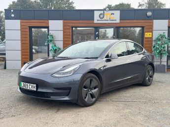 Tesla Model 3 Standard Range Plus Auto RWD 4dr