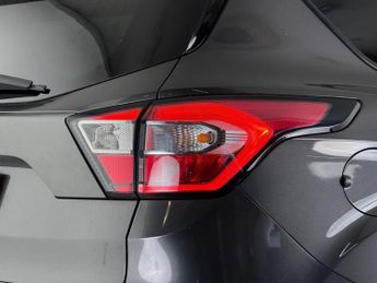 Ford Kuga 1.5 TDCi ST-Line Powershift Euro 6 (s/s) 5dr