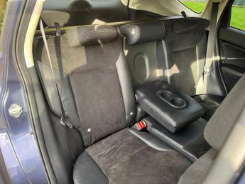 Honda CR-V 2.2 i-DTEC SR Auto 4WD Euro 5 5dr