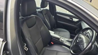 Mercedes-Benz C Class 2.1 C220 CDI Sport Auto Euro 4 4dr