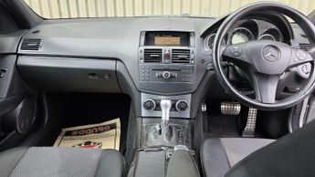 Mercedes-Benz C Class 2.1 C220 CDI Sport Auto Euro 4 4dr