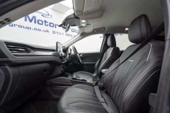 Ford Kuga Kuga Vignale SUV 2 Automatic Petrol Plug-in Hybrid
