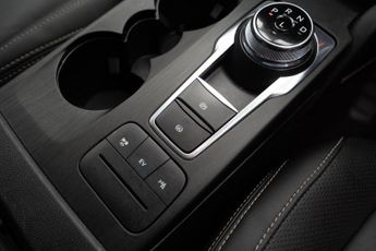 Ford Kuga Kuga Vignale SUV 2 Automatic Petrol Plug-in Hybrid