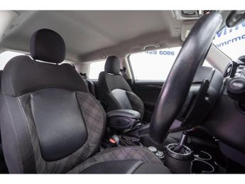 MINI Hatch Hatch Cooper SD Hatchback 1 Automatic Diesel