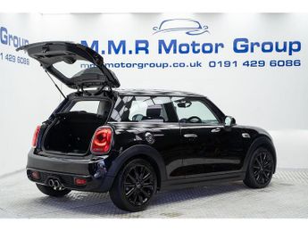 MINI Hatch Hatch Cooper SD Hatchback 1 Automatic Diesel