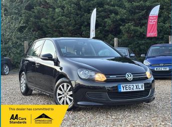 Volkswagen Golf TDi 1.6 TDI BlueMotion Euro 5 (s/s) 5dr