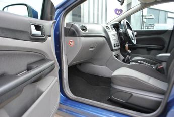 Ford Focus 1.8 TDCi Zetec 5dr