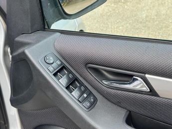 Mercedes-Benz A Class 2.0 A180 CDI Avantgarde SE CVT 5dr