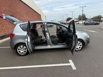 Vauxhall Meriva 1.7 CDTi Exclusiv Auto Euro 5 5dr