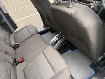 Vauxhall Meriva 1.7 CDTi Exclusiv Auto Euro 5 5dr