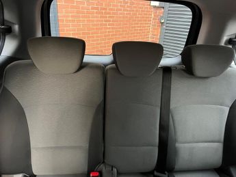 Hyundai i800 2.5 CRDi SE Nav Auto Euro 6 5dr