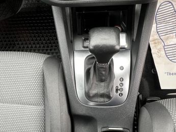 Volkswagen Jetta 2.0 TDI SE DSG Euro 4 4dr