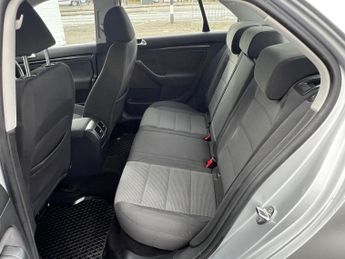 Volkswagen Jetta 2.0 TDI SE DSG Euro 4 4dr