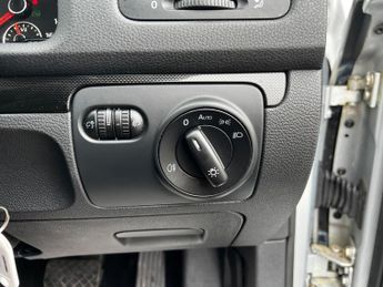 Volkswagen Jetta 2.0 TDI SE DSG Euro 4 4dr