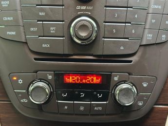 Vauxhall Insignia 2.0 CDTi Elite Nav Sports Tourer Auto Euro 5 5dr