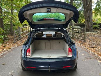 Vauxhall Insignia 2.0 CDTi Elite Nav Sports Tourer Auto Euro 5 5dr