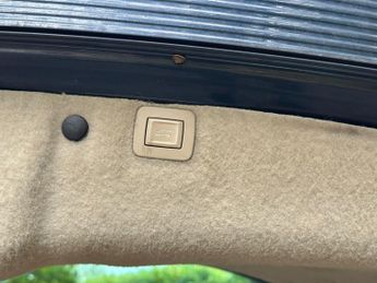 Vauxhall Insignia 2.0 CDTi Elite Nav Sports Tourer Auto Euro 5 5dr