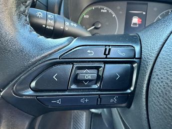Toyota Yaris 1.5 VVT-h Icon E-CVT Euro 6 (s/s) 5dr
