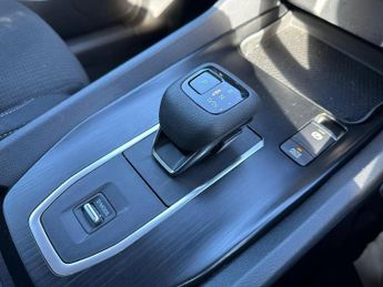 Nissan Qashqai 1.3 DIG-T MHEV Acenta Premium XTRON Euro 6 (s/s) 5dr