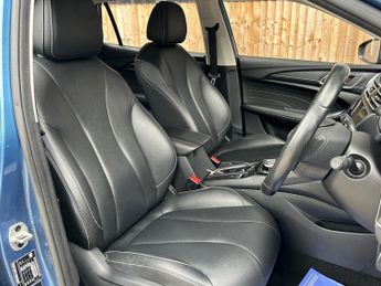 MG MG5 52.5kWh Exclusive Auto 5dr