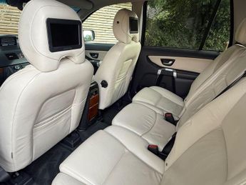 VOLVO XC90 2.4 D5 SE Lux SUV 5dr Diesel Geartronic AWD (239 g/km, 182 bhp) 