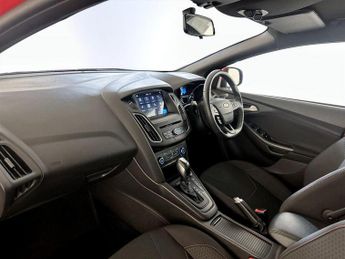 Ford Focus 1.5T EcoBoost ST-Line Auto Euro 6 (s/s) 5dr