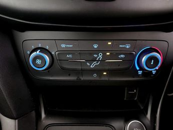 Ford Focus 1.5T EcoBoost ST-Line Auto Euro 6 (s/s) 5dr