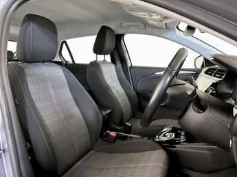Vauxhall Corsa Electric 50kWh SE Nav Premium Auto 5dr (7.4Kw Charger)
