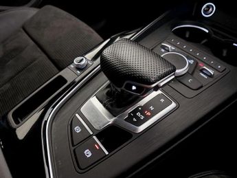 Audi A4 Avant 2.0 TDI 40 Black Edition S Tronic Euro 6 (s/s) 5dr