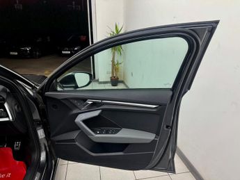 Audi A3 1.5 TFSI 35 S line Sportback S Tronic Euro 6 (s/s) 5dr