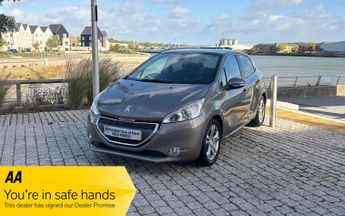 Peugeot 208 1.2 VTi Allure Euro 5 5dr