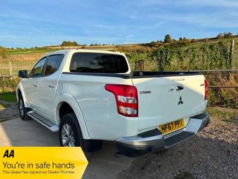 Mitsubishi L200 2.4 DI-D DC Warrior Auto 4WD Euro 6 4dr