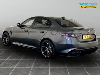 Alfa Romeo Giulia 2.9 V6 Bi-Turbo Quadrifoglio Auto Euro 6 (s/s) 4dr