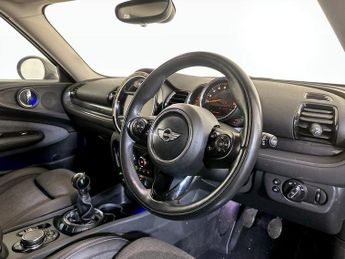 MINI Clubman 1.5 Cooper Euro 6 (s/s) 6dr