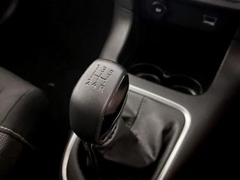 Citroen C3 1.2 PureTech C-Series Edition Euro 6 (s/s) 5dr