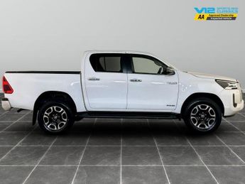 Toyota Hilux 2.8 D-4D Invincible 4WD Euro 6 (s/s) 4dr