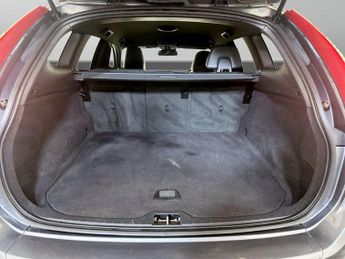 Volvo XC60 2.0 D4 R-Design Nav Euro 6 (s/s) 5dr