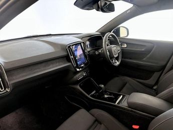 Volvo XC40 Recharge 69kWh Plus Auto 5dr