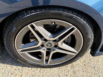 Mercedes-Benz A Class 1.3 A180 AMG Line (Premium Plus) 7G-DCT Euro 6 (s/s) 5dr