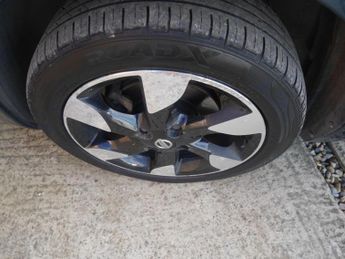 Nissan Note 1.4 16V n-tec+ Hatchback 5dr Petrol Manual Euro 5 (88 ps)